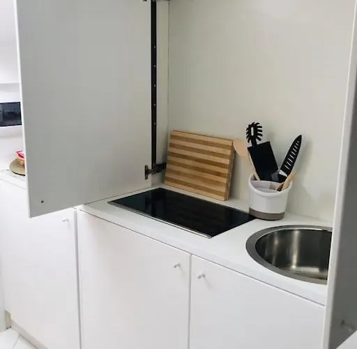 “studio’ Del Mare” Nel Pieno Centro Di Sanremo